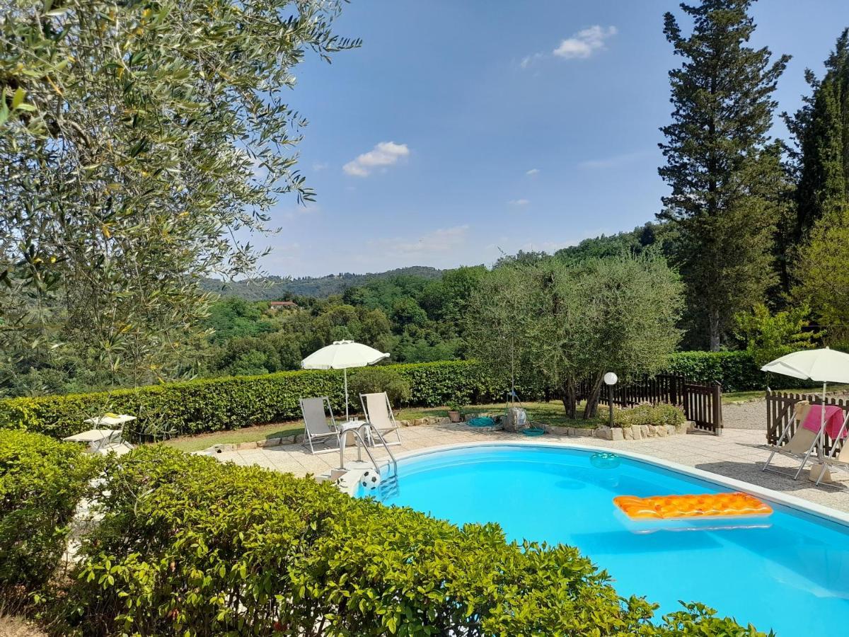 Podere Il Leccione Palaia Luaran gambar