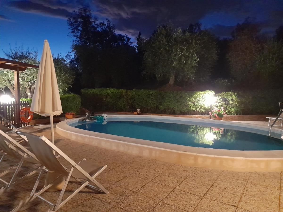 Podere Il Leccione Palaia Luaran gambar
