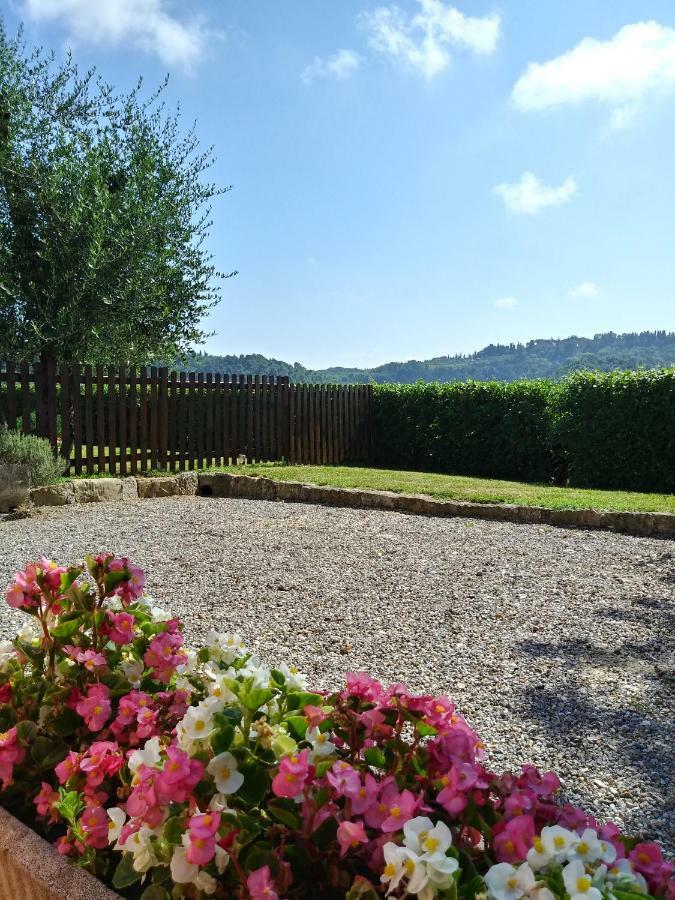 Podere Il Leccione Palaia Luaran gambar